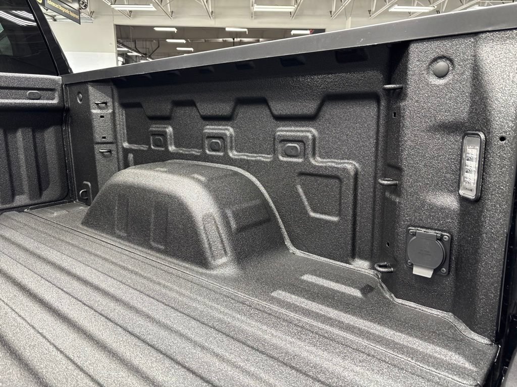New 2026 Chevrolet Silverado 1500 RST AWD/4WD image 38