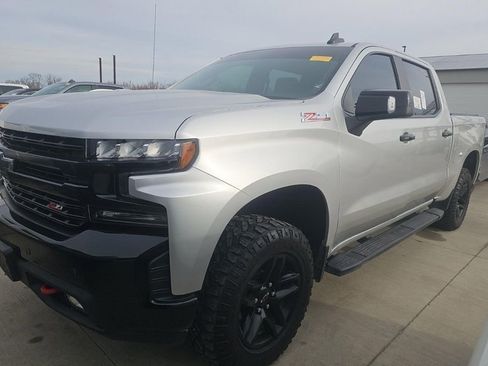 Used 2019 Chevrolet Silverado 1500 LT Trail Boss image 4