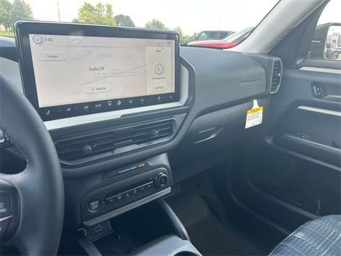 New 2025 Ford Bronco Sport Heritage w/ Convenience Package image 36