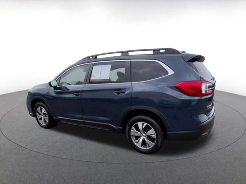 Used 2024 Subaru Ascent Premium w/ Convenience Package AWD/4WD image 9