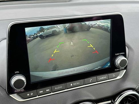 Used 2024 Nissan Sentra SV image 21