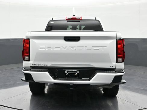 Used 2023 Chevrolet Colorado LT w/ LT Convenience Package image 4
