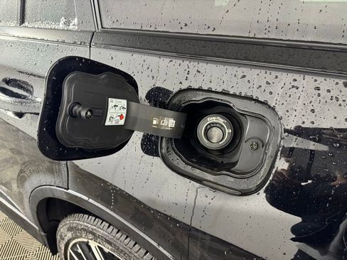 Certified 2025 Lincoln Aviator Black Label w/ Jet Appearance Package image 13