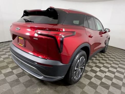 Used 2024 Chevrolet Blazer EV LT AWD/4WD image 5
