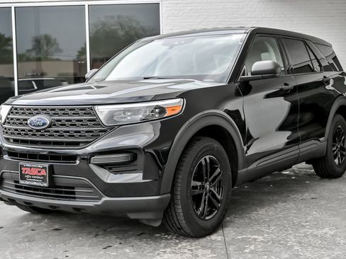 Used 2022 Ford Explorer 4WD w/ Class IV Trailer Tow Package image 6