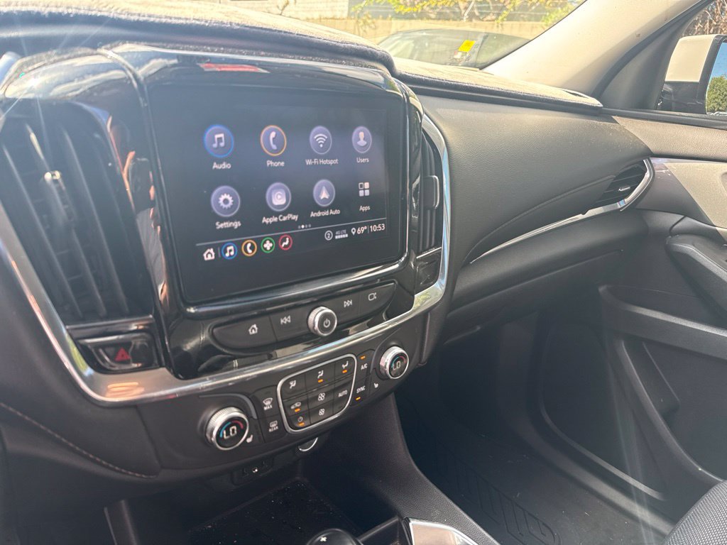 Used 2020 Chevrolet Traverse LT FWD image 10