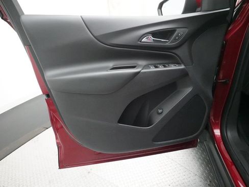 Used 2020 Chevrolet Equinox LT FWD image 31