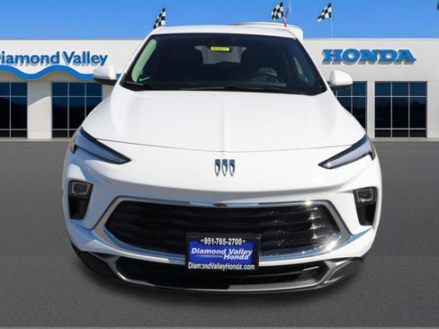 Used 2025 Buick Encore GX Preferred image 2