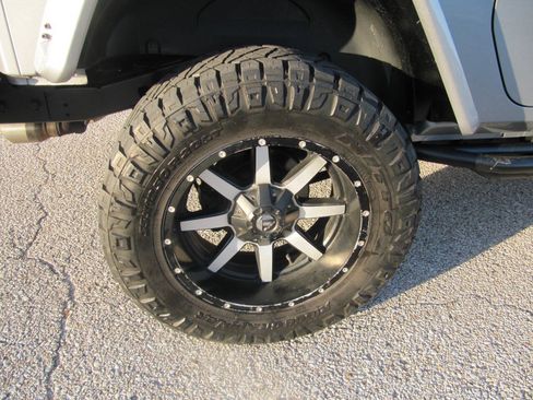 Used 2014 Jeep Wrangler Sport w/ Quick Order Package 24S AWD/4WD image 5