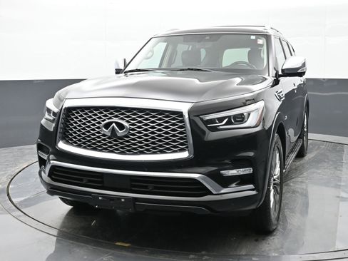 Used 2018 INFINITI QX80 4WD w/ Deluxe Technology Package image 4