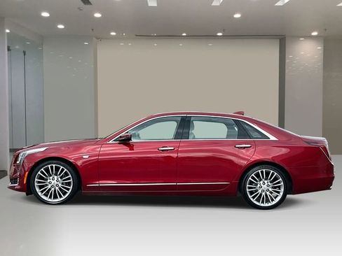 Used 2018 Cadillac CT6 Premium Luxury w/ Super Cruise Package AWD/4WD image 2