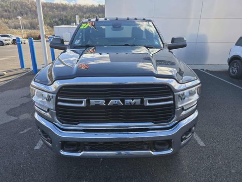 Used 2021 RAM 3500 Big Horn w/ Level 2 Equipment Group image 8