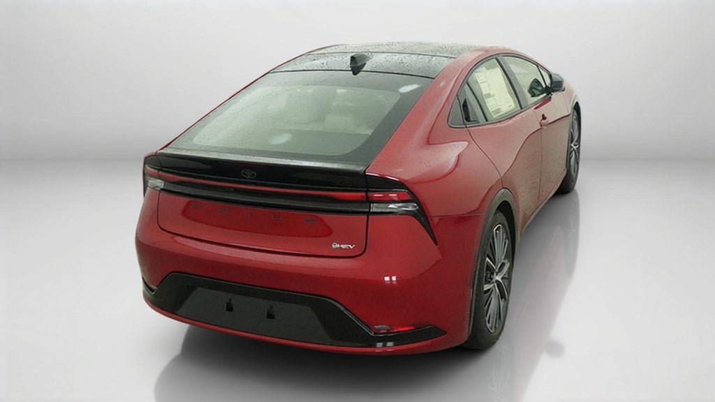 New 2027 Toyota Prius XLE FWD image 8