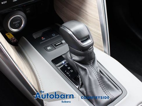 Used 2024 Toyota Venza XLE AWD/4WD image 20
