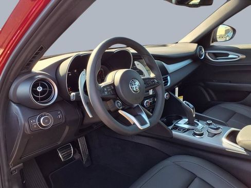 New 2025 Alfa Romeo Giulia w/ Driving Assist Package RWD image 9
