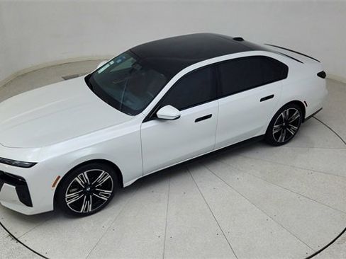 Used 2023 BMW 740i 740i w/ Executive Package image 78