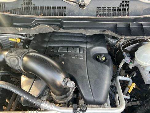 Used 2013 RAM 1500 Sport w/ Sport Premium Group image 19