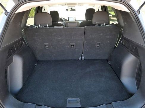 Used 2025 Ford Escape Active AWD/4WD image 10