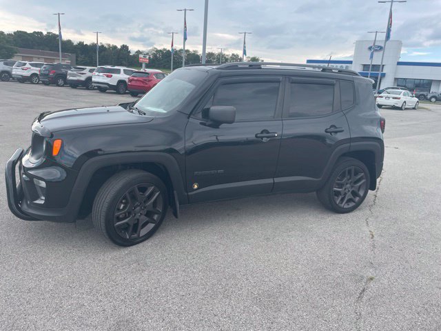 Used 2021 Jeep Renegade Latitude AWD/4WD image 5