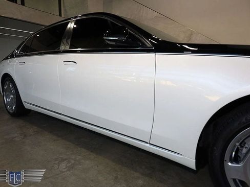 Used 2021 Mercedes-Benz Maybach S 580 4MATIC image 9