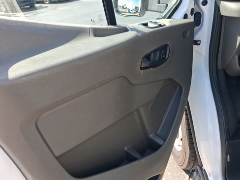 Used 2021 Ford Transit 250 Low Roof RWD image 11
