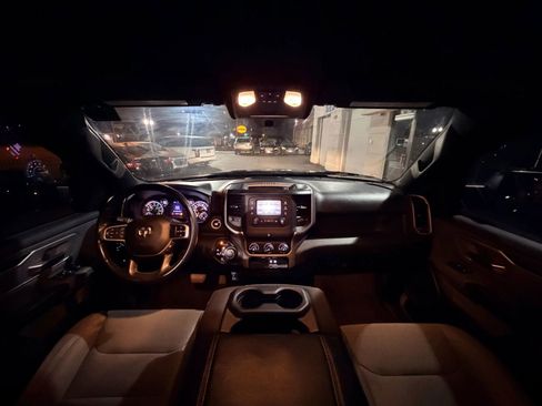 Used 2021 RAM 1500 Big Horn image 11