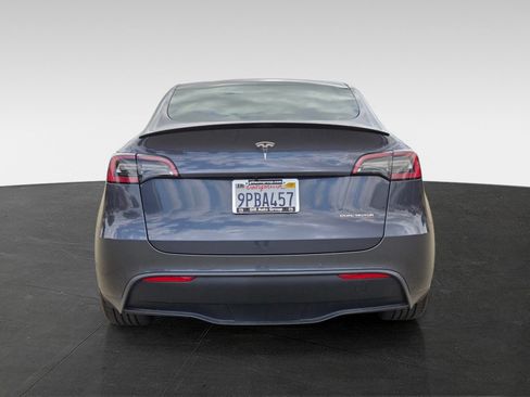 Used 2022 Tesla Model Y Performance AWD/4WD image 5