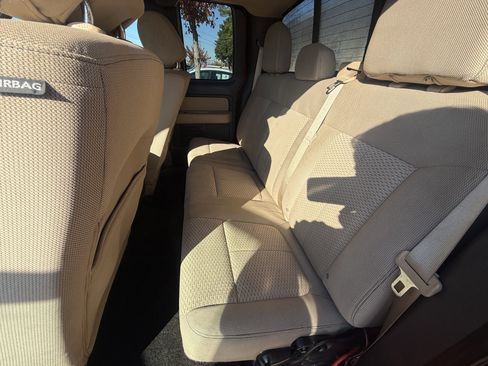 Used 2014 Ford F150 XLT w/ Equipment Group 302A Luxury image 10