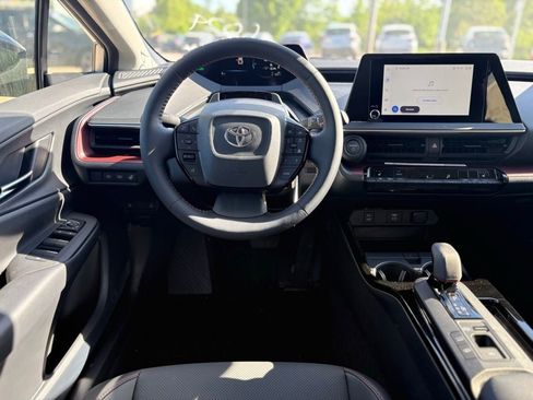 New 2026 Toyota Prius Plug-In Hybrid FWD image 15