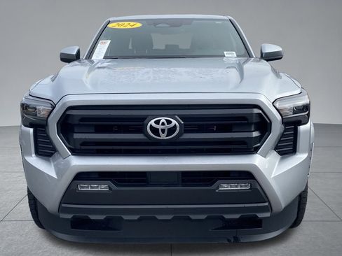 Used 2024 Toyota Tacoma SR5 image 18