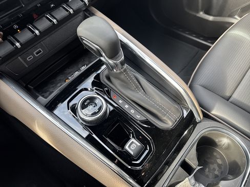 New 2026 GMC Canyon Denali image 23