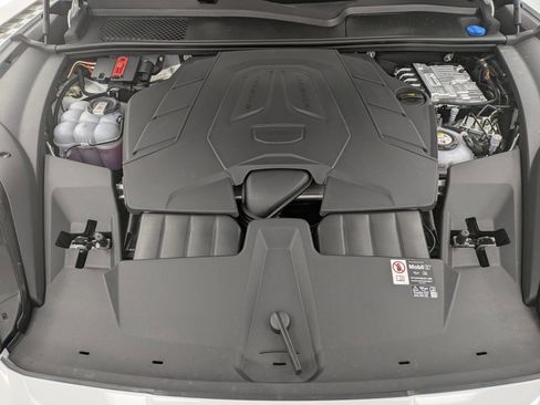 New 2026 Porsche Cayenne S image 26