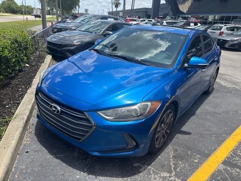 Used 2017 Hyundai Elantra Limited w/ Limited Tech Package 04 FWD image 1