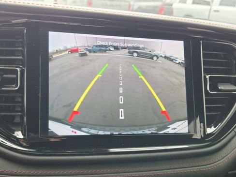 Used 2024 Dodge Durango GT image 32