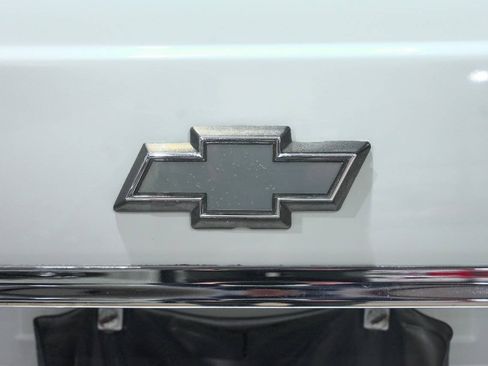 Used 1996 Chevrolet Impala SS RWD image 23