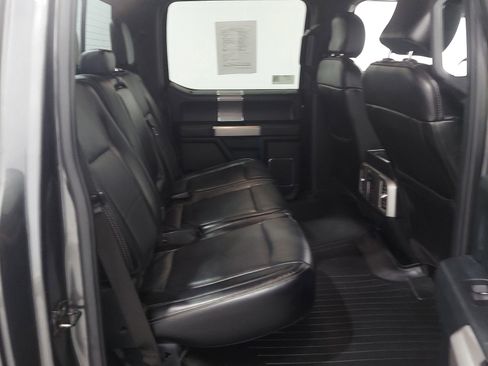 Used 2015 Ford F150 Lariat w/ Equipment Group 502A Luxury AWD/4WD image 16