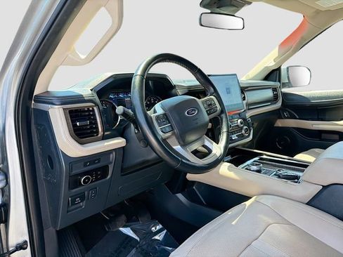 Used 2023 Ford Expedition Max Limited AWD/4WD image 9