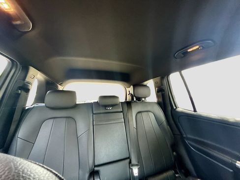 Used 2022 Mercedes-Benz GLB 250 image 34