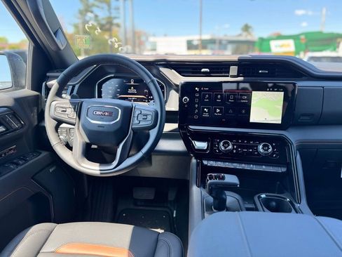 New 2026 GMC Sierra 1500 AT4 w/ AT4 Premium Package AWD/4WD image 12