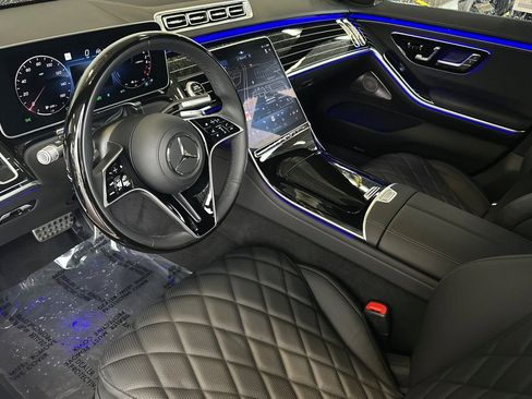 Certified 2024 Mercedes-Benz S 580e 4MATIC Sedan image 8