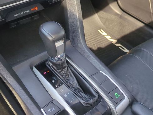 Used 2017 Honda Civic Touring image 20