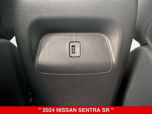 Used 2024 Nissan Sentra SR w/ SR Premium Package FWD image 31