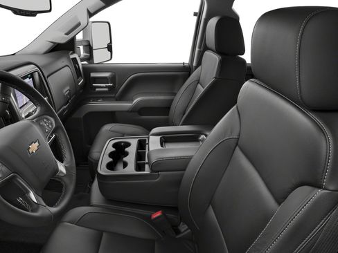 Used 2018 Chevrolet Silverado 2500 LT w/ Texas Edition AWD/4WD image 45