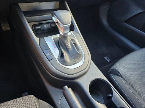 Used 2024 Kia Forte LX FWD image 21