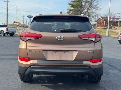 Used 2017 Hyundai Tucson SE Plus image 6