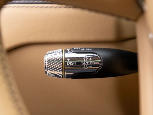 New 2026 Bentley Flying Spur Plug-In Hybrid image 25