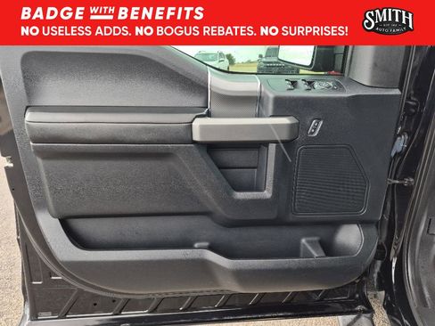 Used 2017 Ford F150 XLT w/ Equipment Group 302A Luxury AWD/4WD image 18