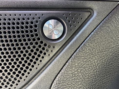 Used 2022 Ford Edge Titanium image 15