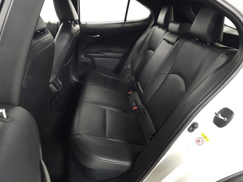 Used 2019 Lexus UX 250h image 30