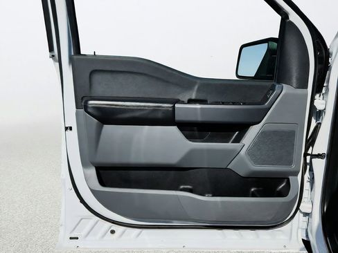 Used 2021 Ford F150 XLT AWD/4WD image 22